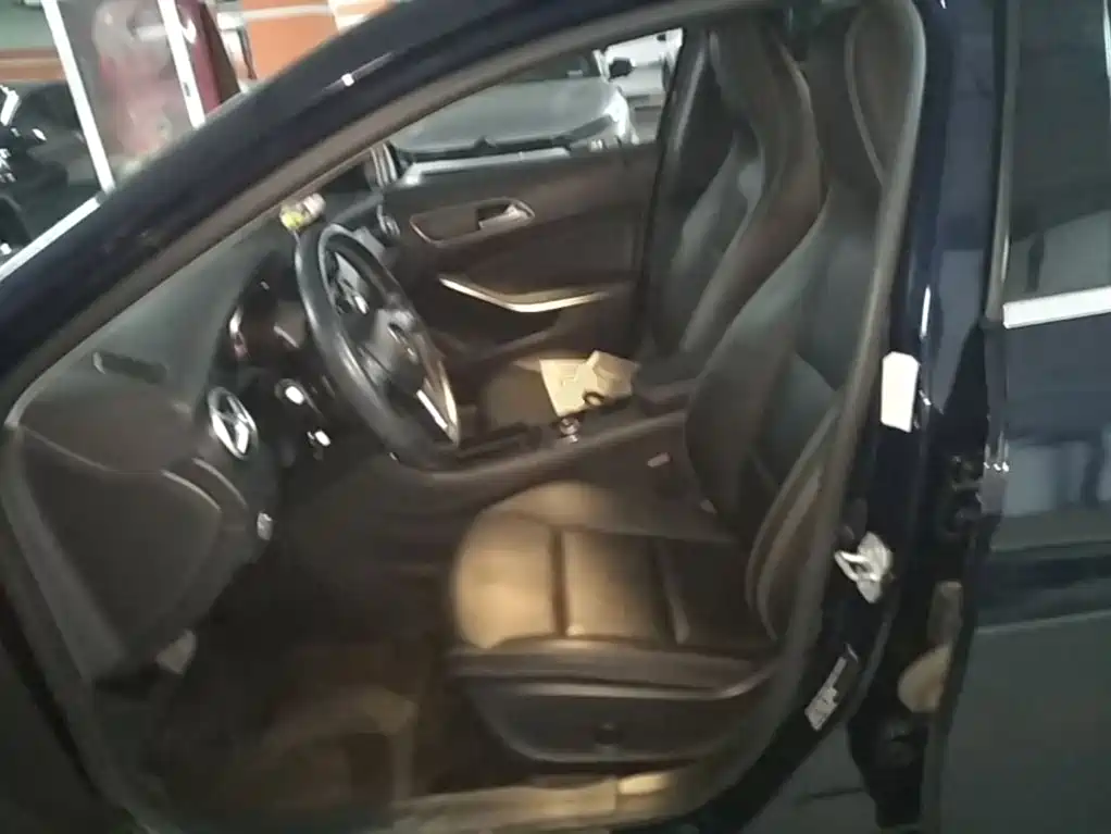 Mercedes-Benz GLA — миниатюра 15