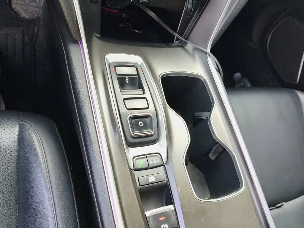 Honda Accord — миниатюра 10