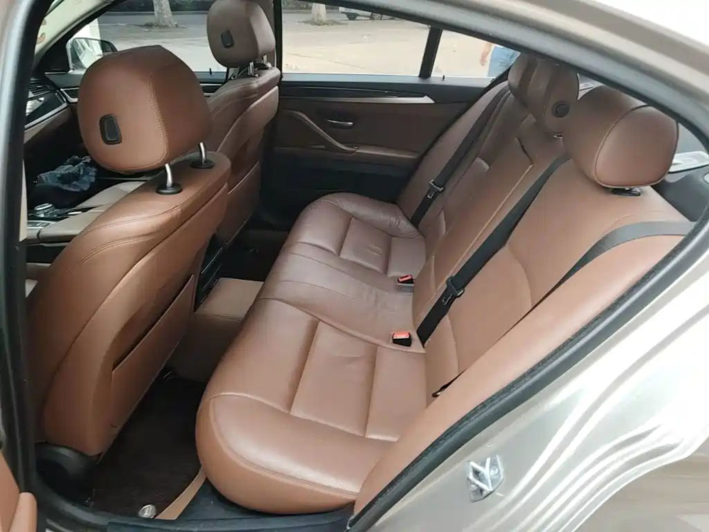 BMW 5 Series (Import) — миниатюра 17