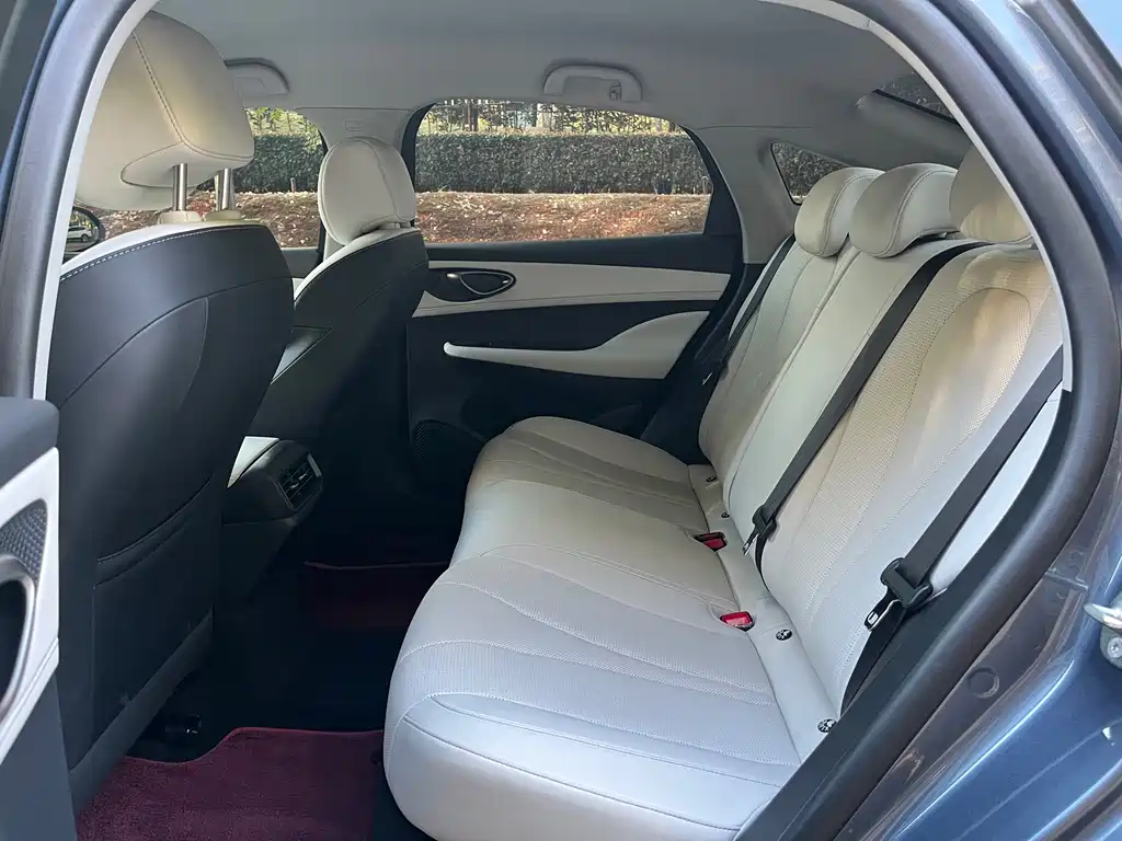 BYD Seal 05 DM-i — миниатюра 9