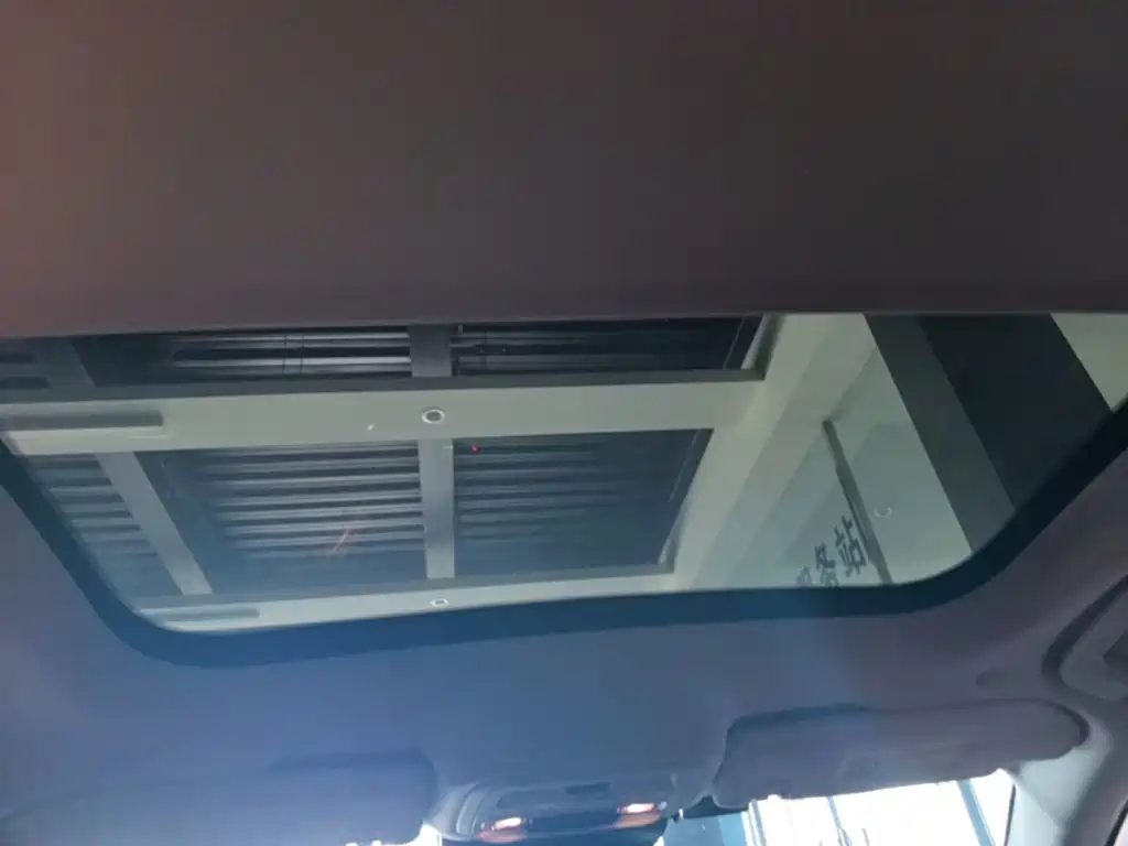Lincoln Z — миниатюра 18