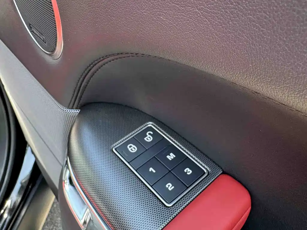 Land Rover Sport — миниатюра 8