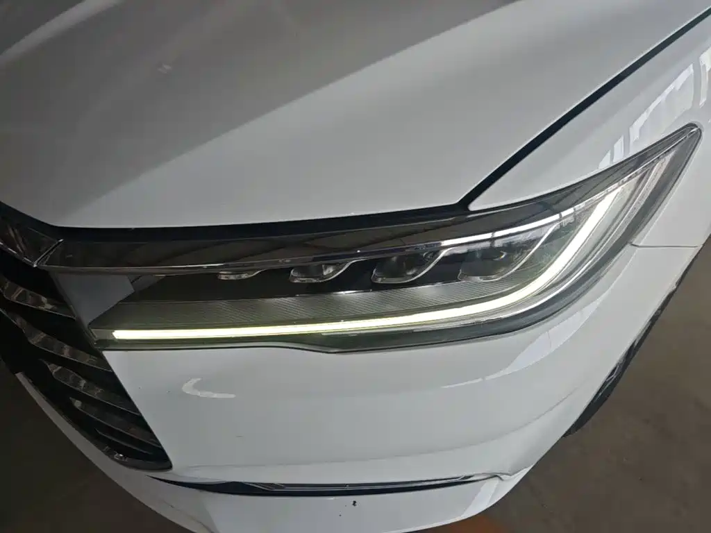 BYD Qin — миниатюра 24