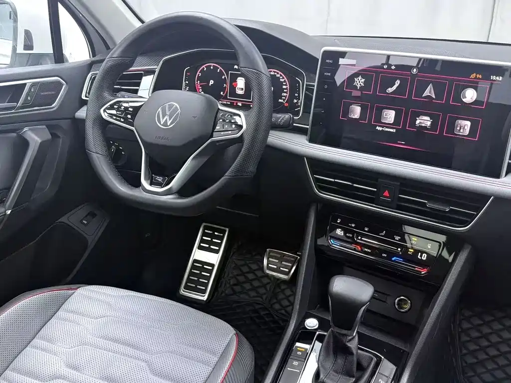 Volkswagen Tiguan L — миниатюра 8