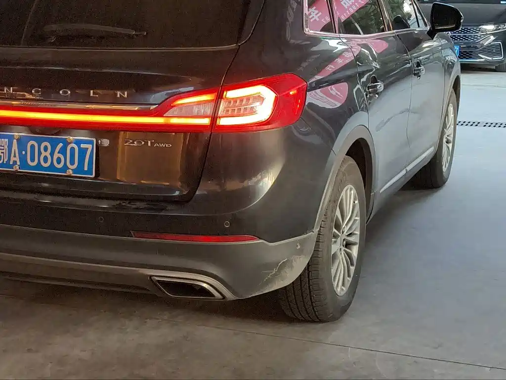 Lincoln MKX — миниатюра 7
