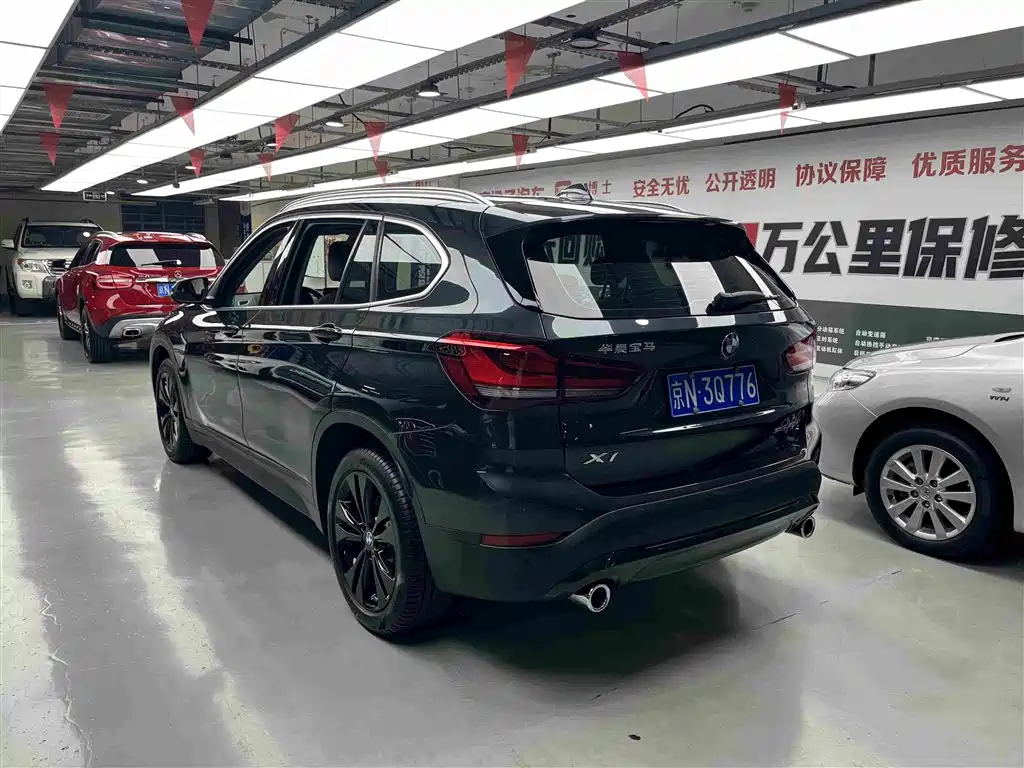BMW X1 — миниатюра 13