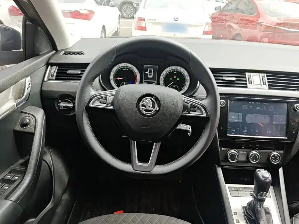 Skoda Octavia — миниатюра 11