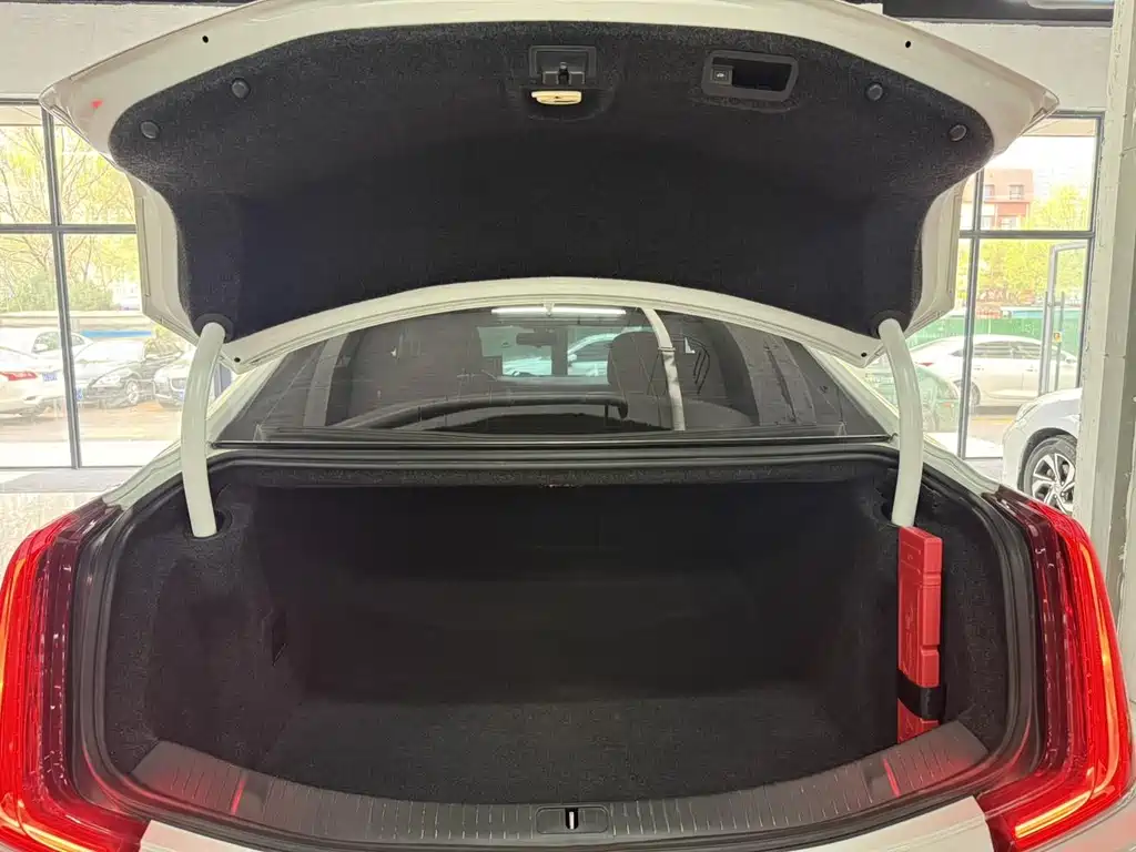 Cadillac XTS — миниатюра 19