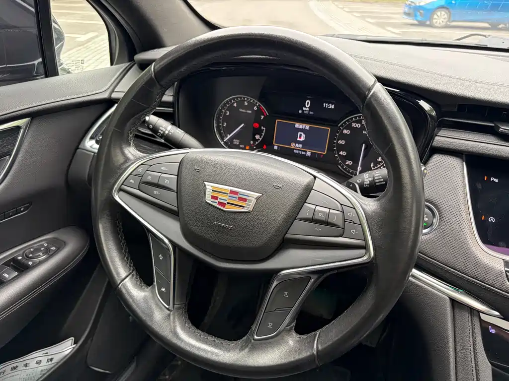 Cadillac XT5 — миниатюра 13