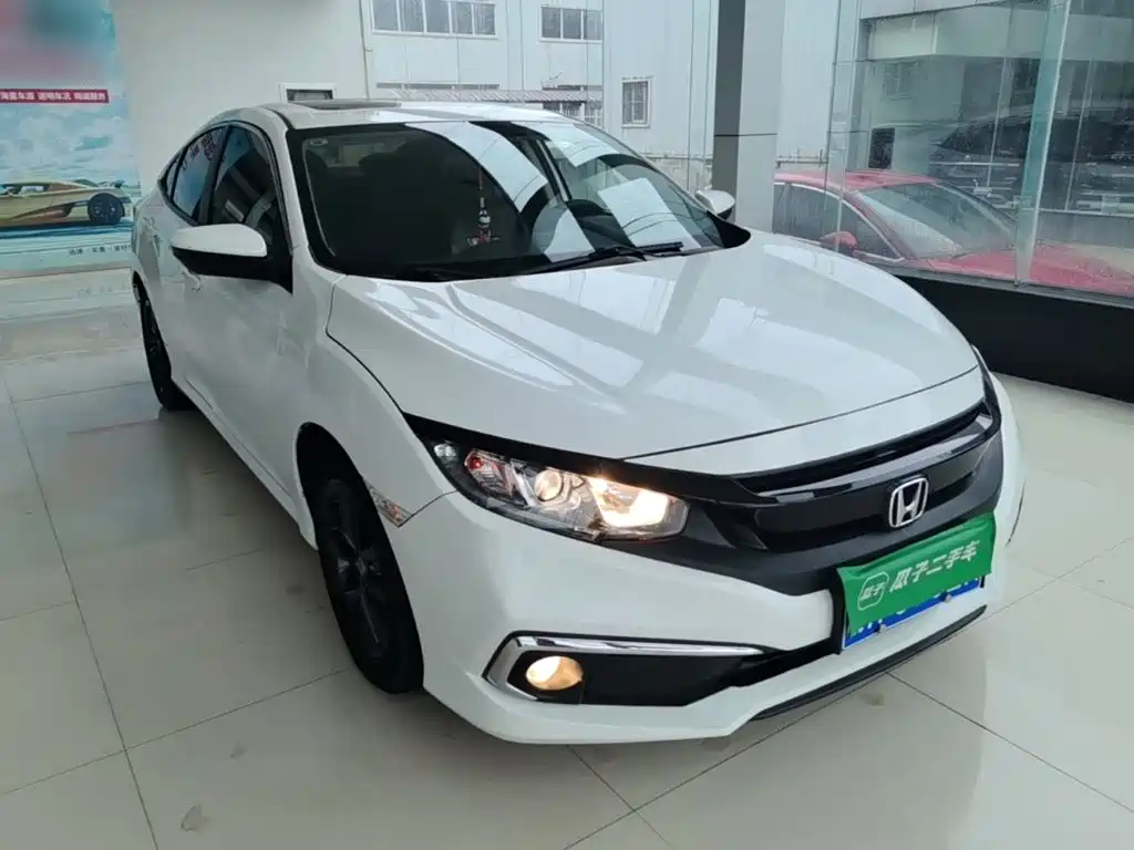 Honda Civic — миниатюра 4