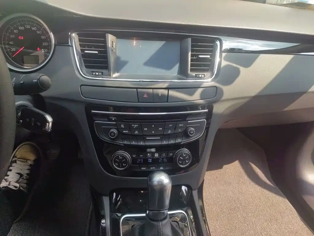 Peugeot 508 — миниатюра 9