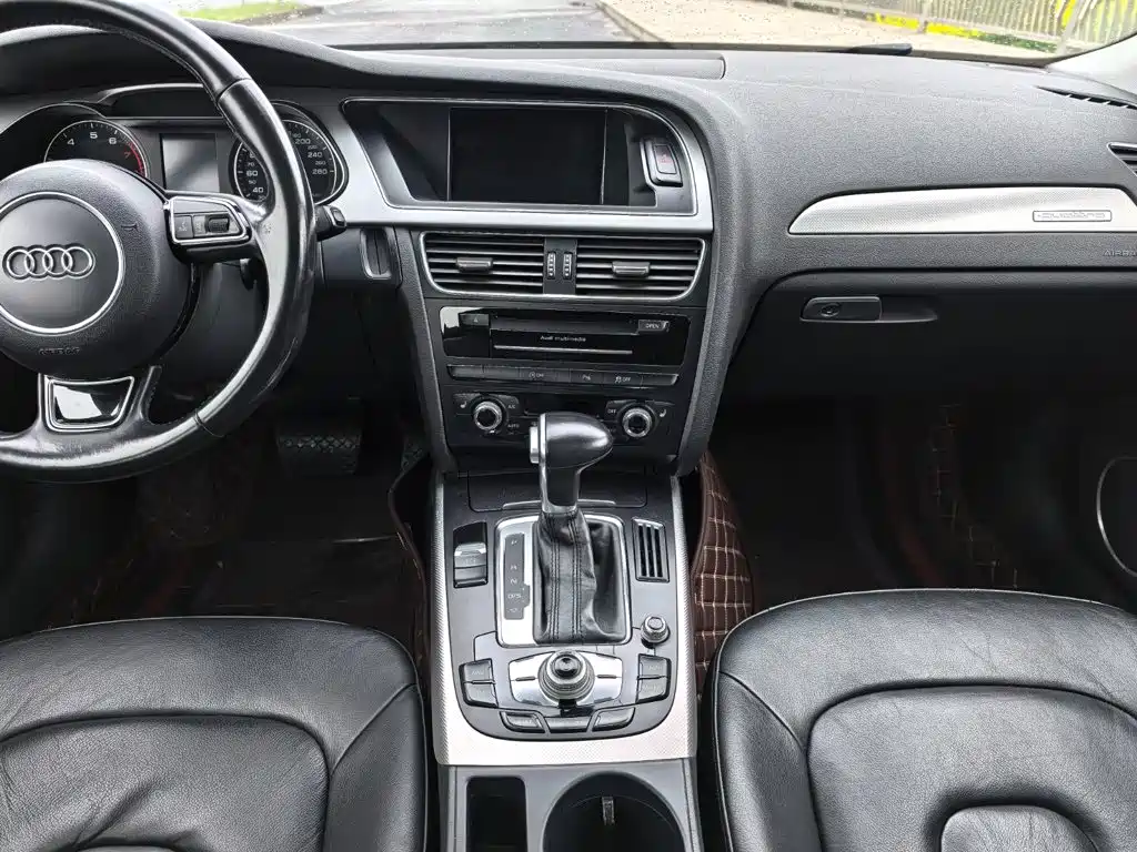 Audi A4 (Import) — миниатюра 8