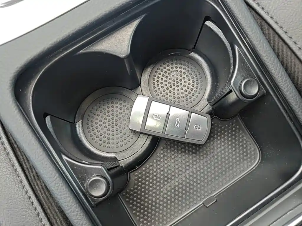 Volkswagen Magotan — миниатюра 9