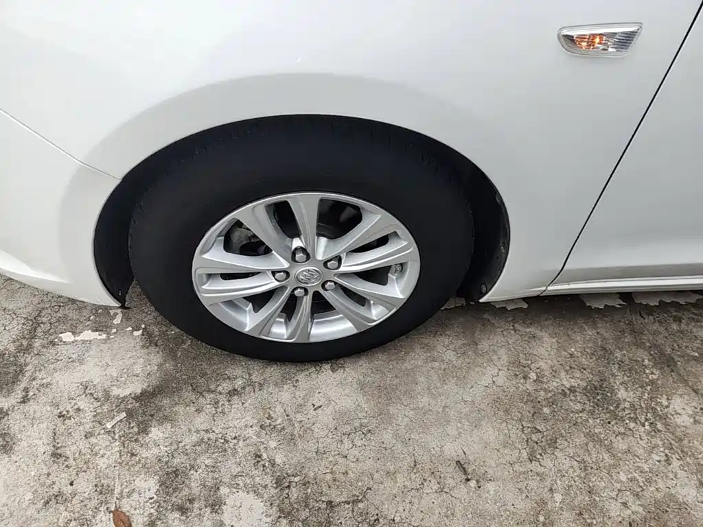 Buick Excelle — миниатюра 23