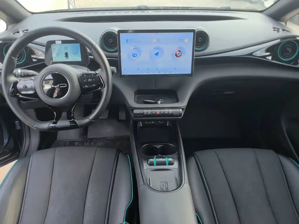 BYD Dolphin — миниатюра 10