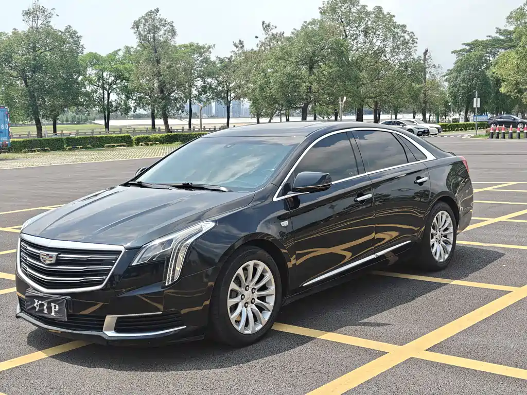Купить Cadillac XTS