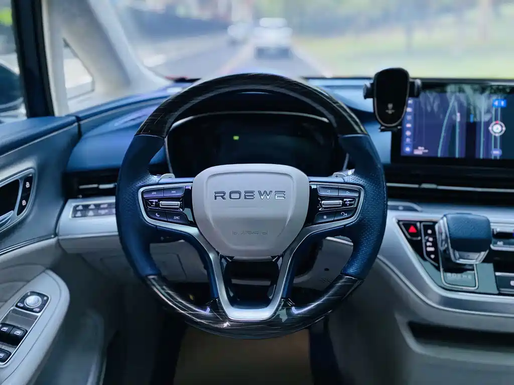 Roewe iMAX8 — миниатюра 6