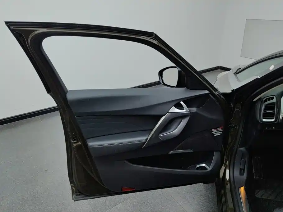 DS DS 5 — миниатюра 7