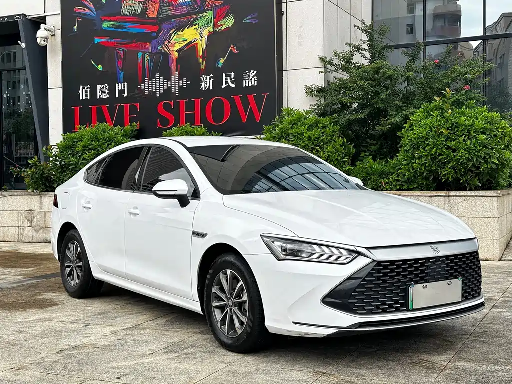 BYD Qin PLUS — миниатюра 3