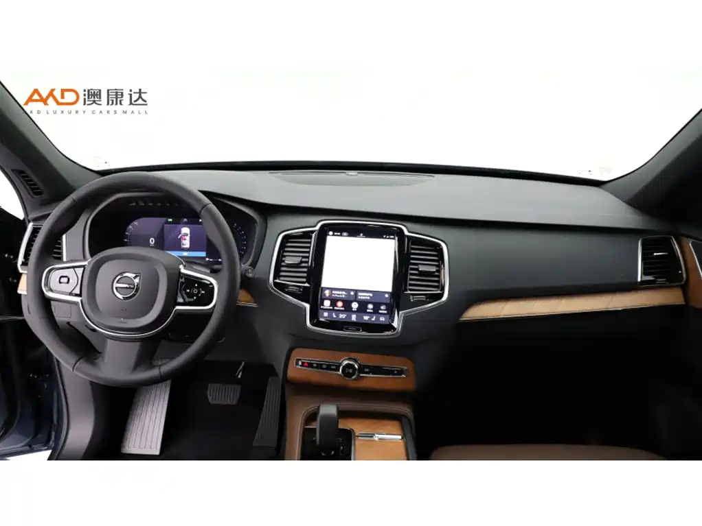 Volvo XC90 — миниатюра 5