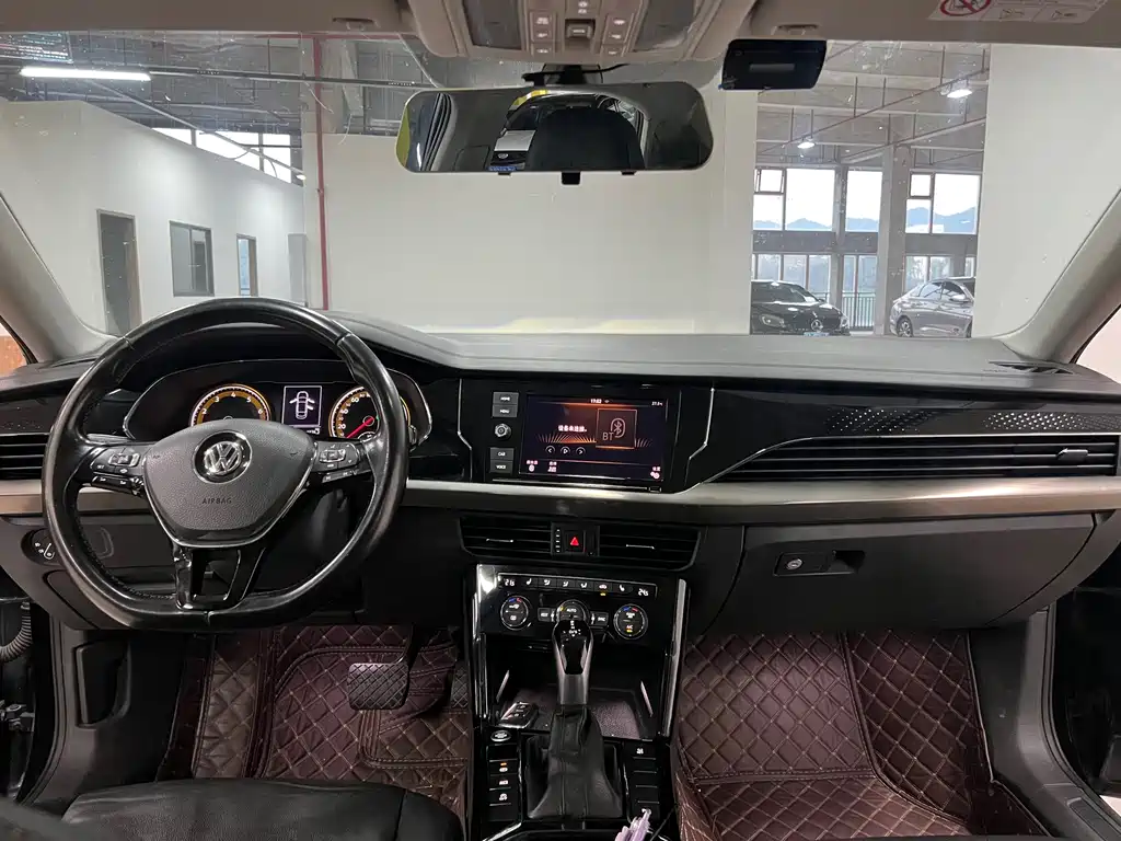 Volkswagen Passat — миниатюра 13