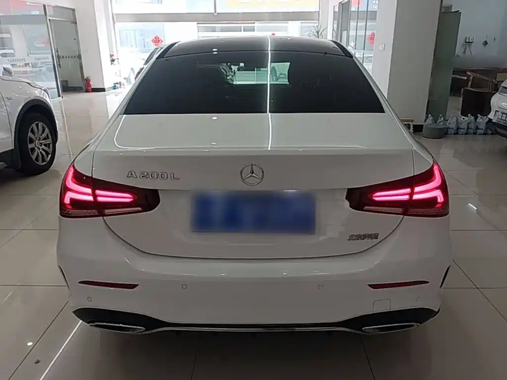 Mercedes-Benz A-Class — миниатюра 6