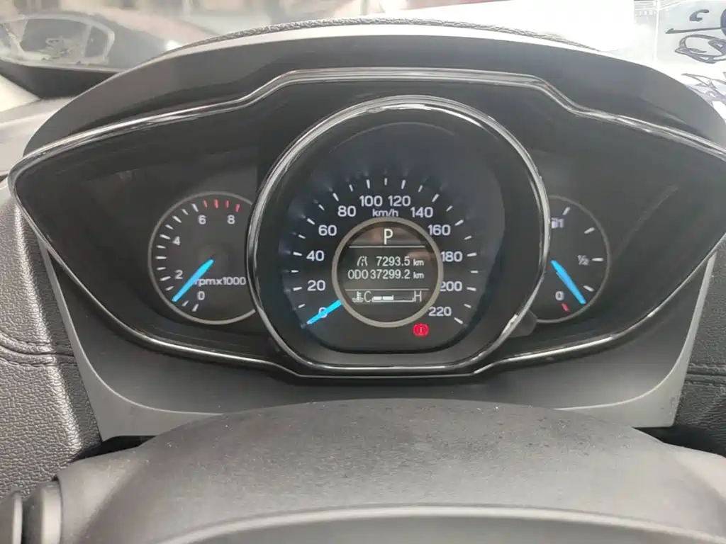 Ford Escort — миниатюра 12