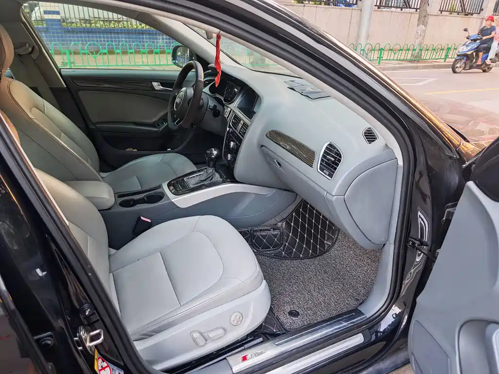 Audi A4L — миниатюра 7