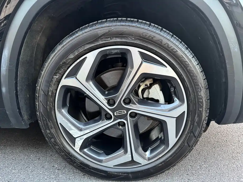 Geely Xingyue L — миниатюра 19
