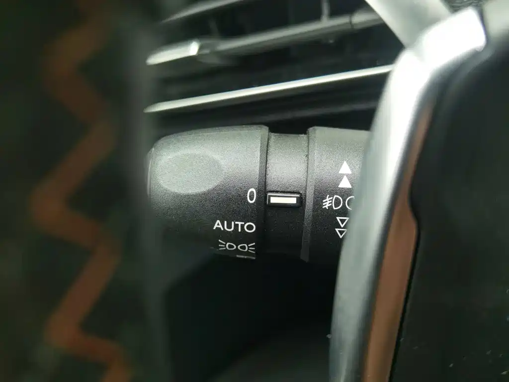 Peugeot 4008 — миниатюра 21
