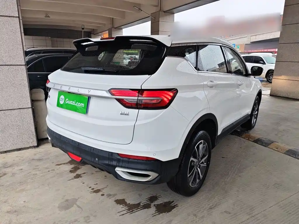 Geely Binyue — миниатюра 5