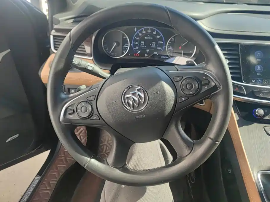 Buick LaCrosse — миниатюра 15