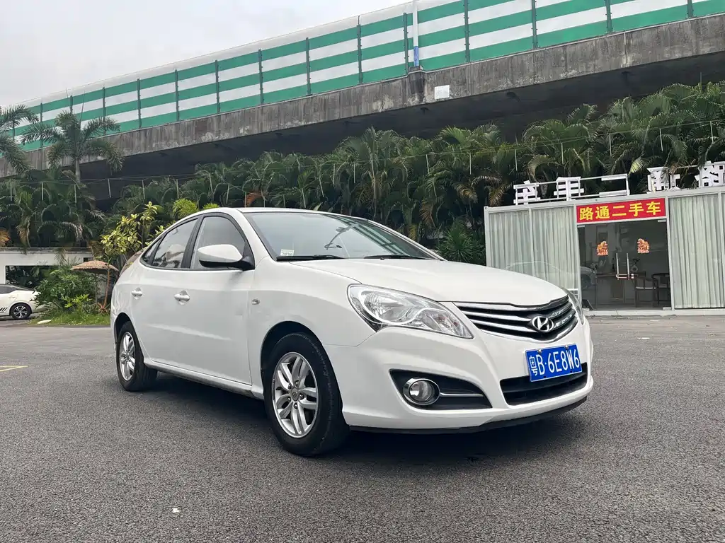 Hyundai Elantra 2011 1.6L AT Comfort