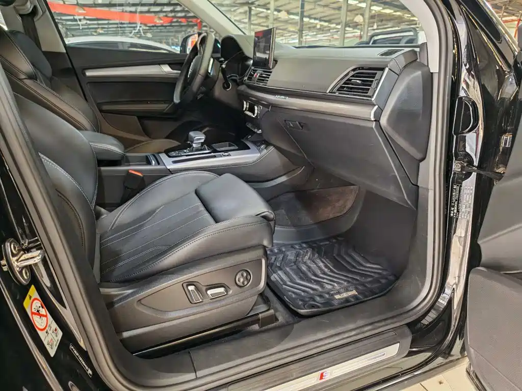 Audi Q5L — миниатюра 5