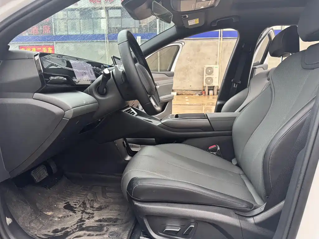 BYD Qin L — миниатюра 10
