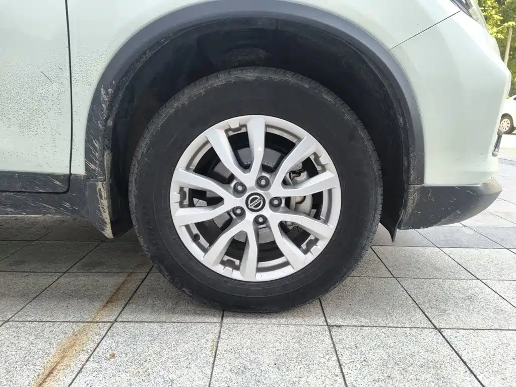 Nissan X-Trail — миниатюра 24