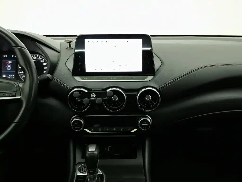 Nissan Sylphy — миниатюра 12