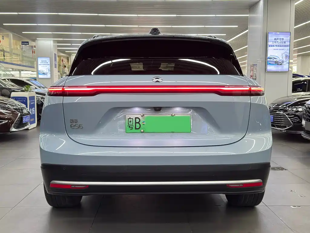 NIO ES6 — миниатюра 18