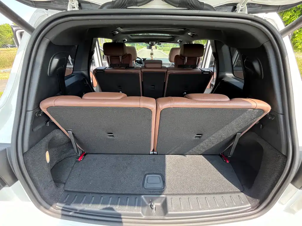 Mercedes-Benz GLB — миниатюра 15