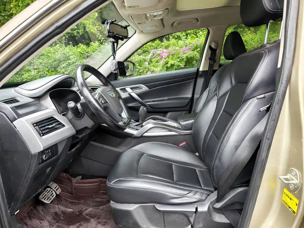 Geely Boyue — миниатюра 11