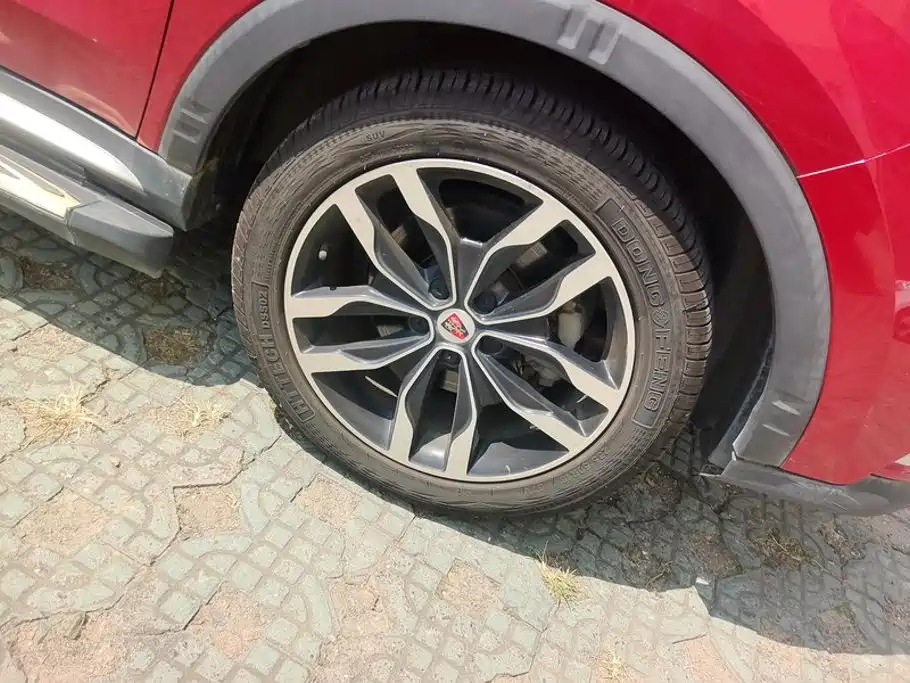 Roewe RX5 — миниатюра 6