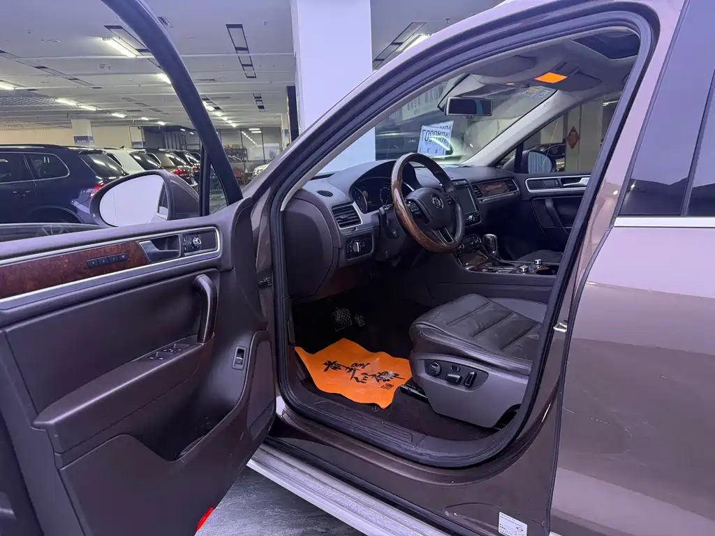 Volkswagen Touareg — миниатюра 4