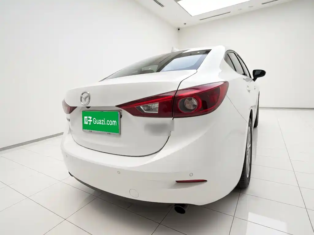 Mazda 3 Axela — миниатюра 3