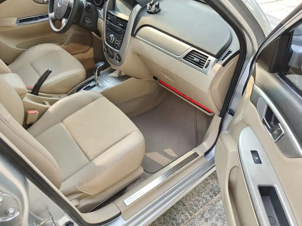Buick Excelle — фотографии объявления, Фото 15