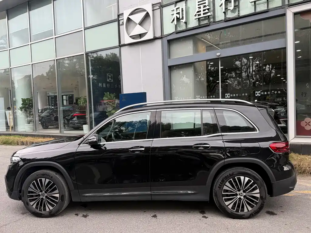 Mercedes-Benz EQB — миниатюра 3