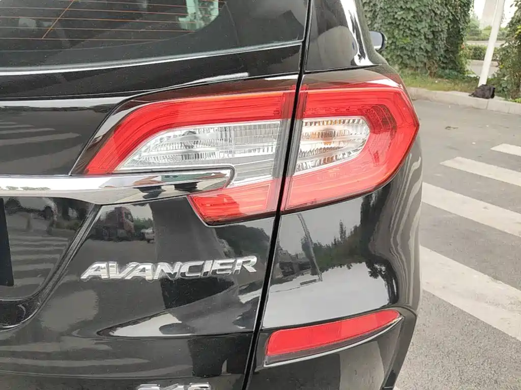 Honda Avancier — миниатюра 8