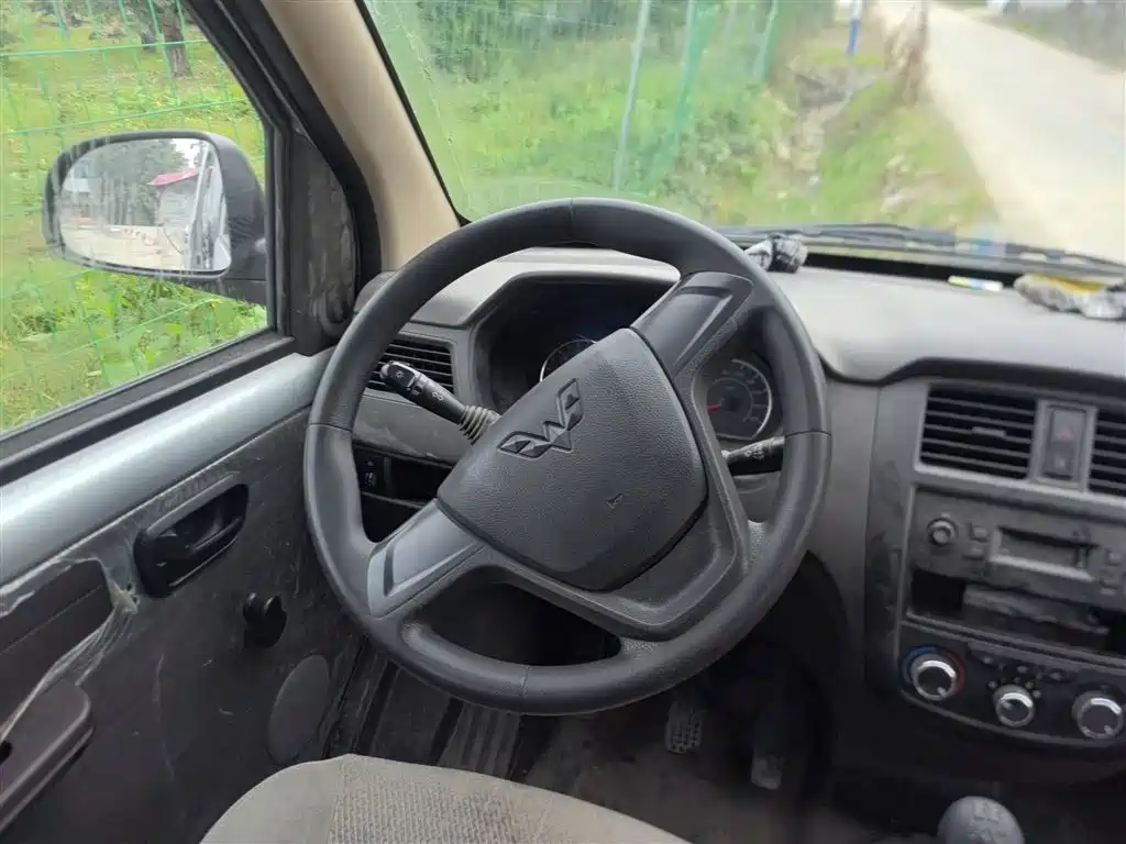 WULING AUTOMOBILE WULING RONGGUANG S