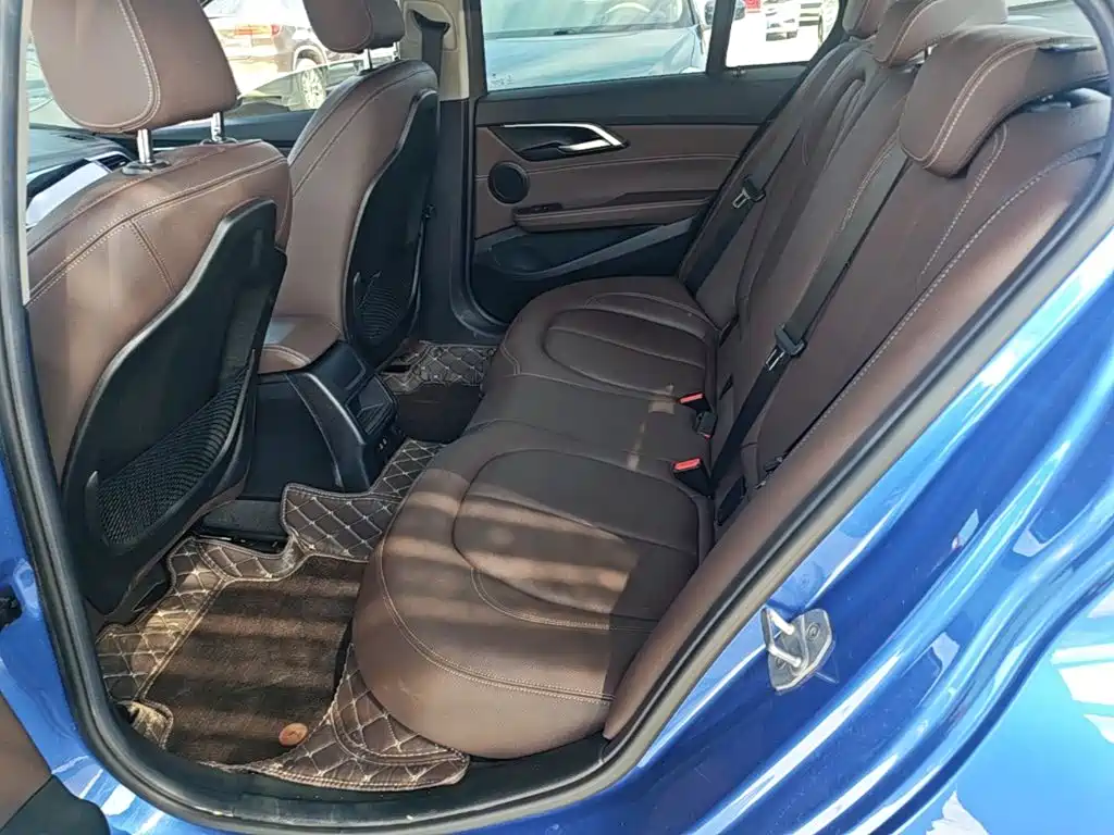 BMW 1 Series — миниатюра 17