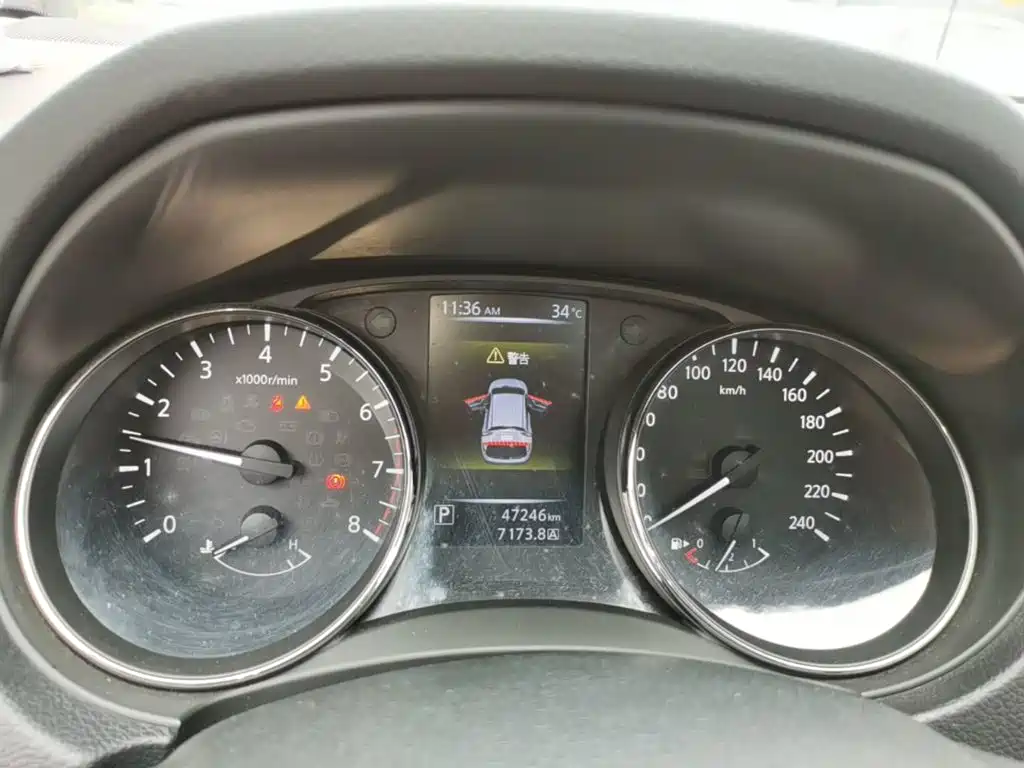 Nissan Qashqai — миниатюра 12