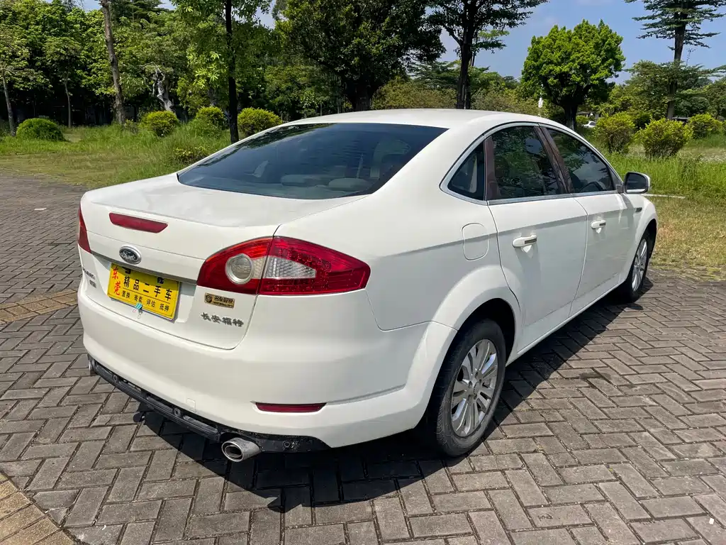 Ford Mondeo Zhisheng — миниатюра 5